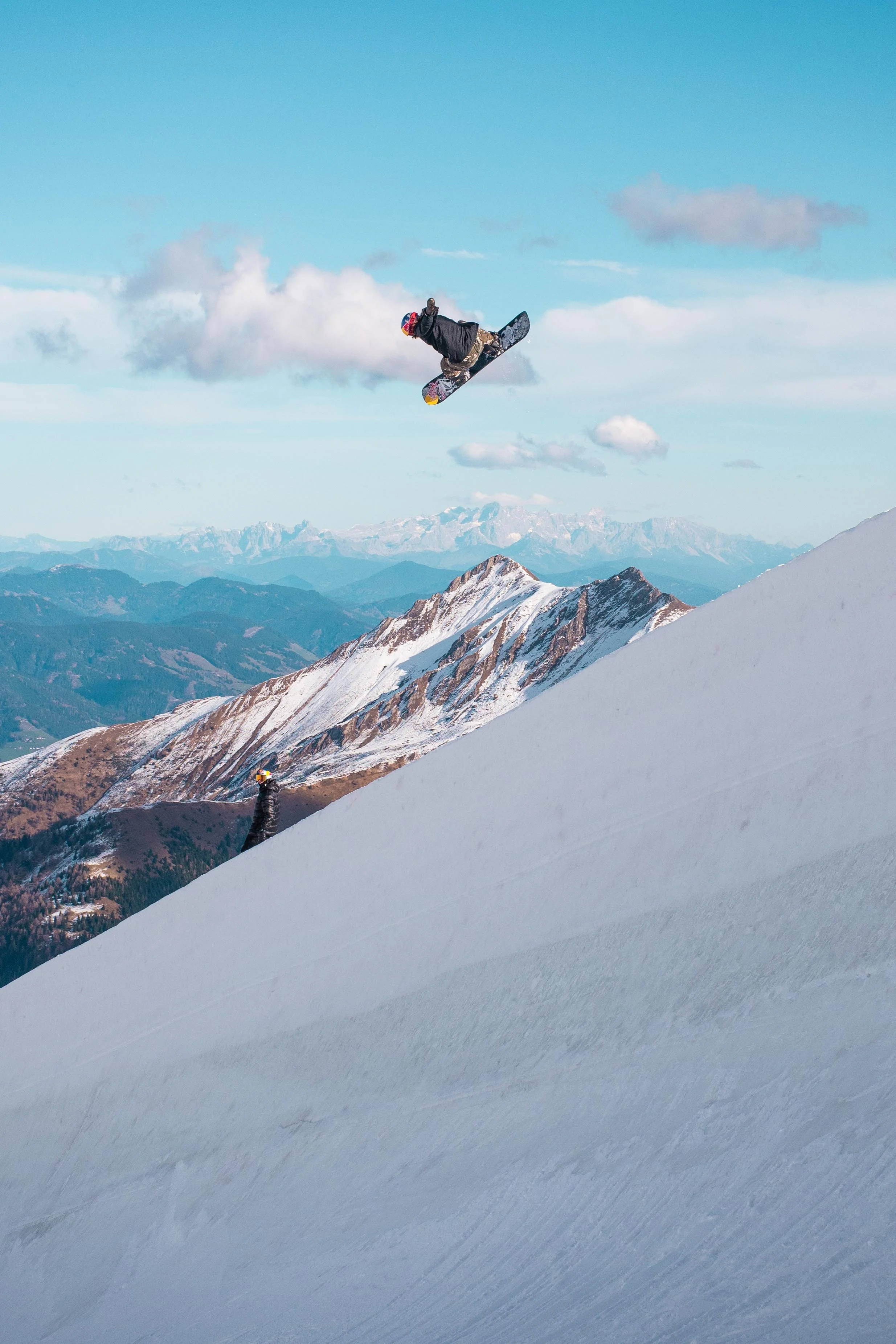 Kitzsteinhorn: Epic Conditions at the Superpipe Training Weeks